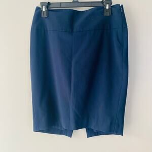 The Limited navy pencil skirt (Size: 6)